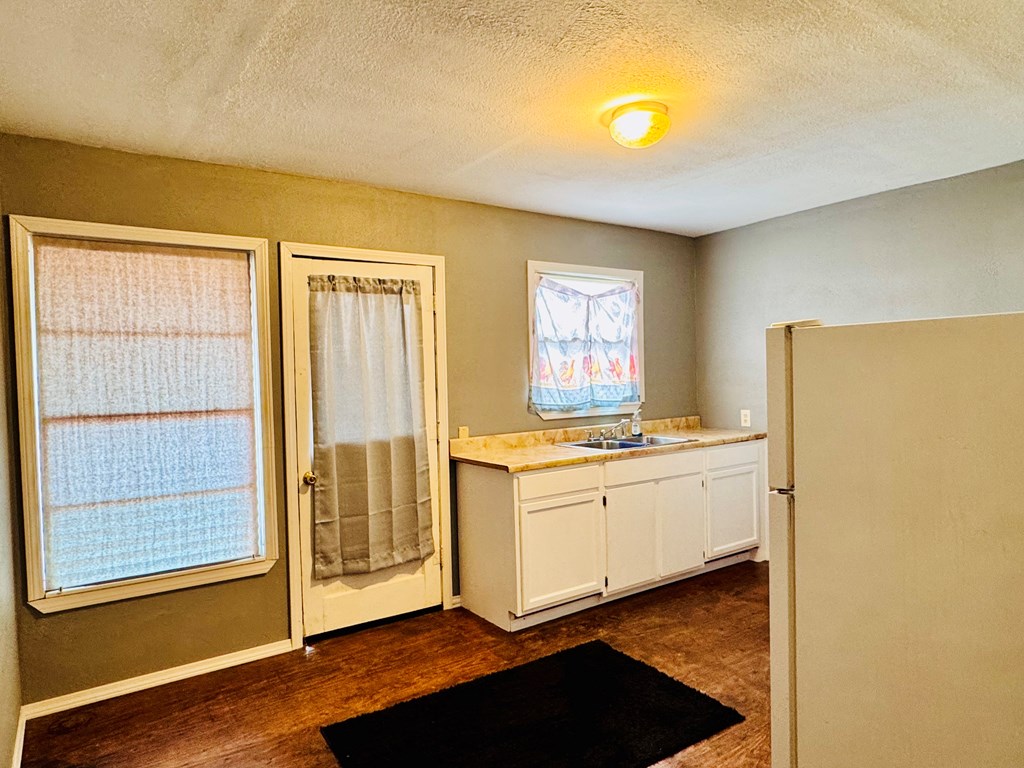 404 N Gillis St, Fort Stockton, Texas image 7