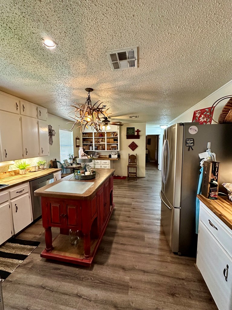 110 E 9th St, Colorado City, Texas image 29