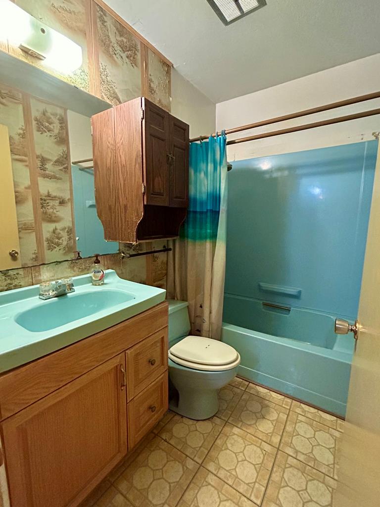 1801 N Texas St, Fort Stockton, Texas image 10