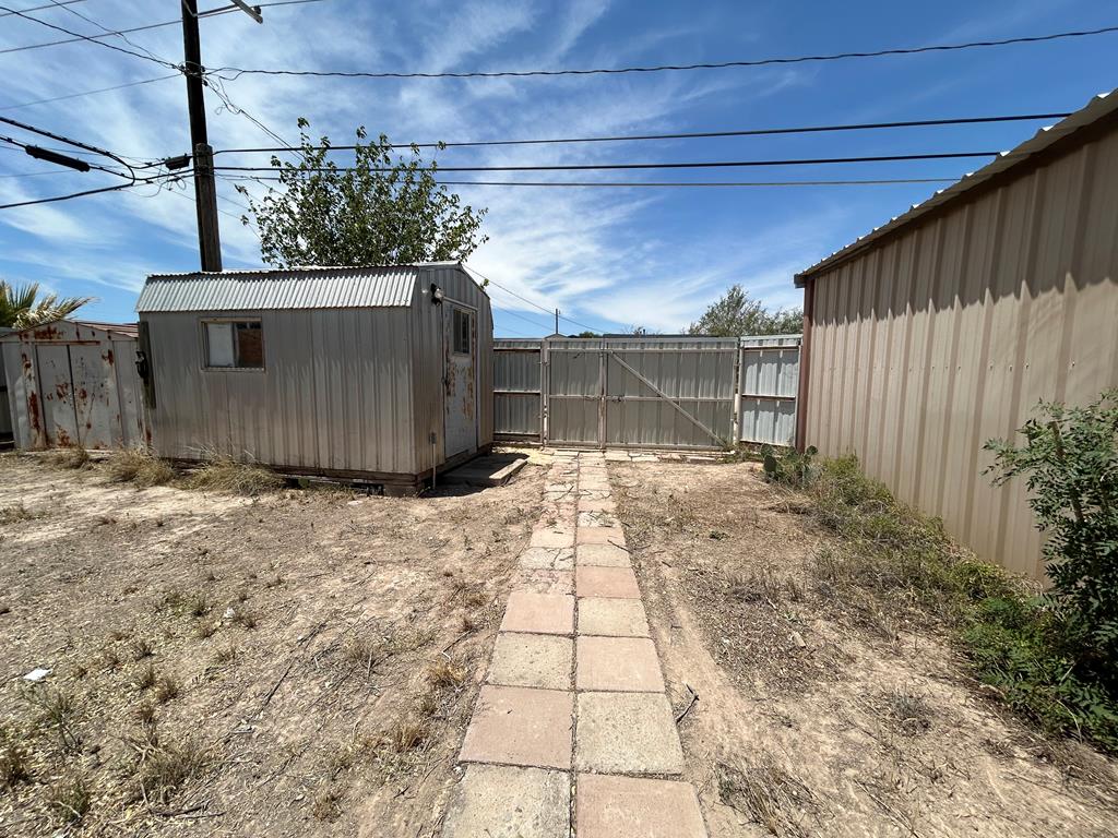 1801 N Texas St, Fort Stockton, Texas image 31