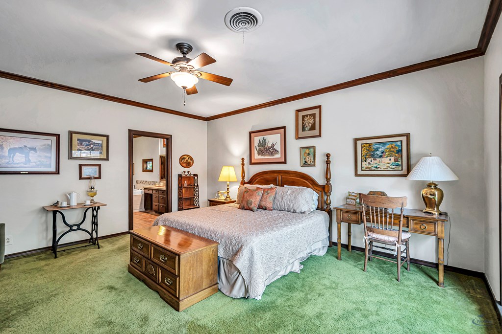 2 Chevy Chase, Big Spring, Texas image 17
