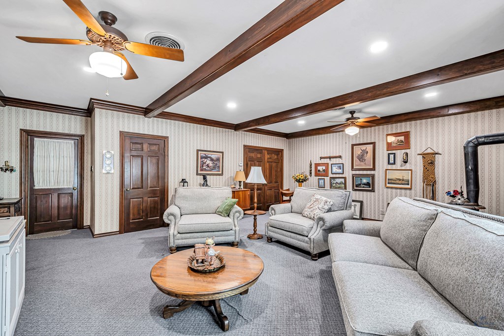 2 Chevy Chase, Big Spring, Texas image 15