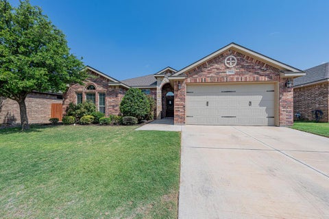 Homes For Sale - 6706 Victory Parkway<br/> Midland, TX 79706