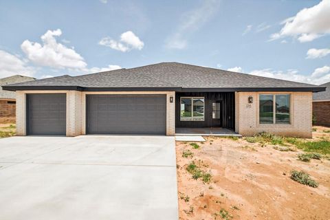 Homes For Sale - 2201 S County Rd 1059<br/> Midland, TX 79706