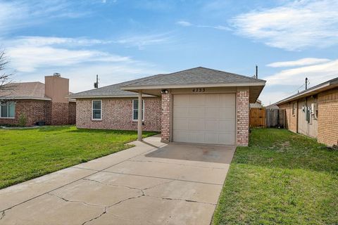 Homes For Sale - 4733 Bedford Ave<br/> Midland, TX 79703