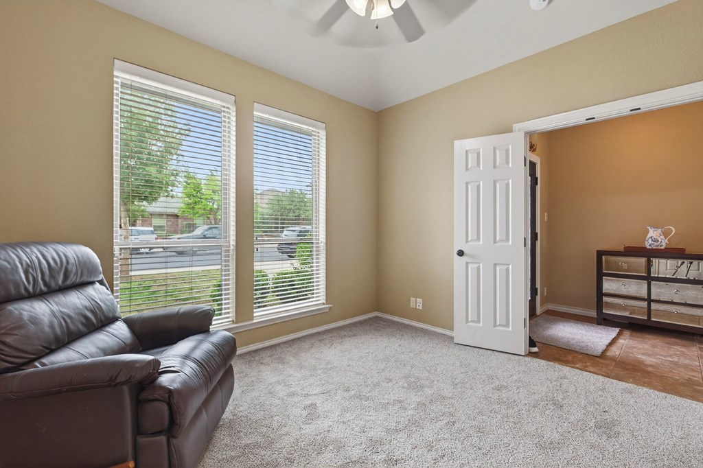 5807 Pedernales, Midland, Texas image 18