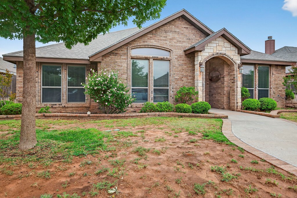 5807 Pedernales, Midland, Texas image 2