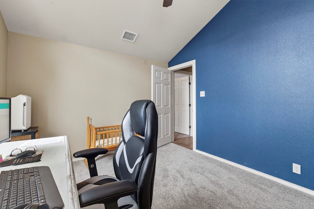 5807 Pedernales, Midland, Texas image 23