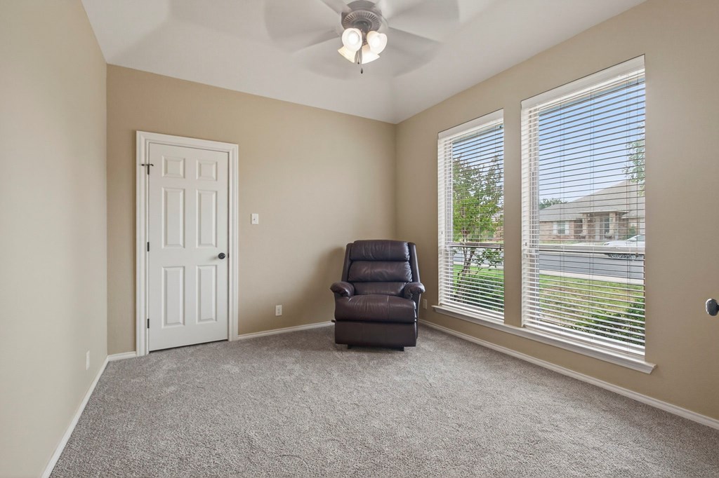 5807 Pedernales, Midland, Texas image 19