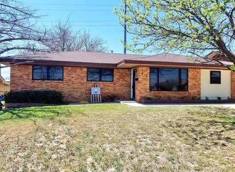 Homes For Sale - 910 Baylor Blvd<br/> Howard County, Big Spring, TX 79720