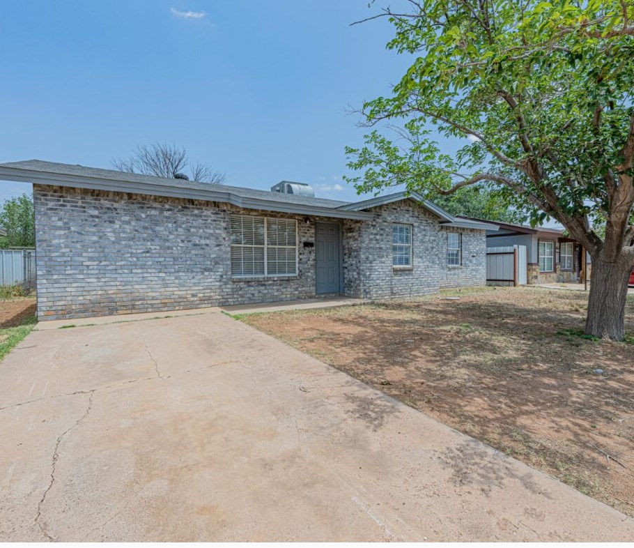 4604 Kiowa Drive, Midland, Texas image 2