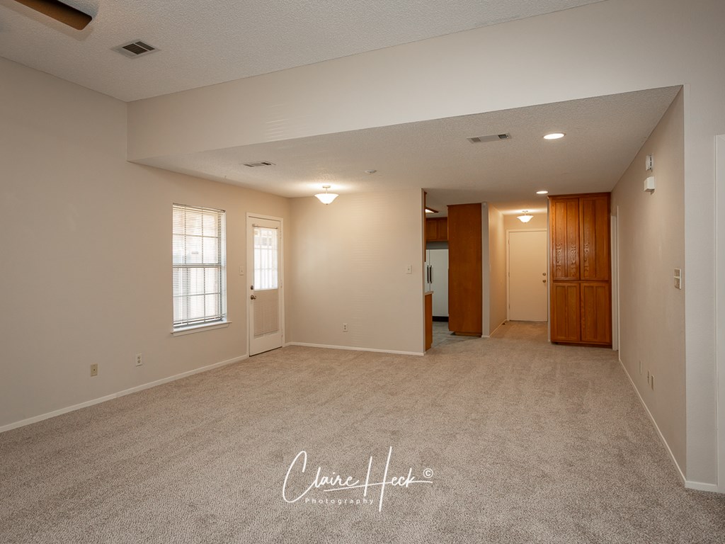 2105 Westwind Dr, Midland, Texas image 3