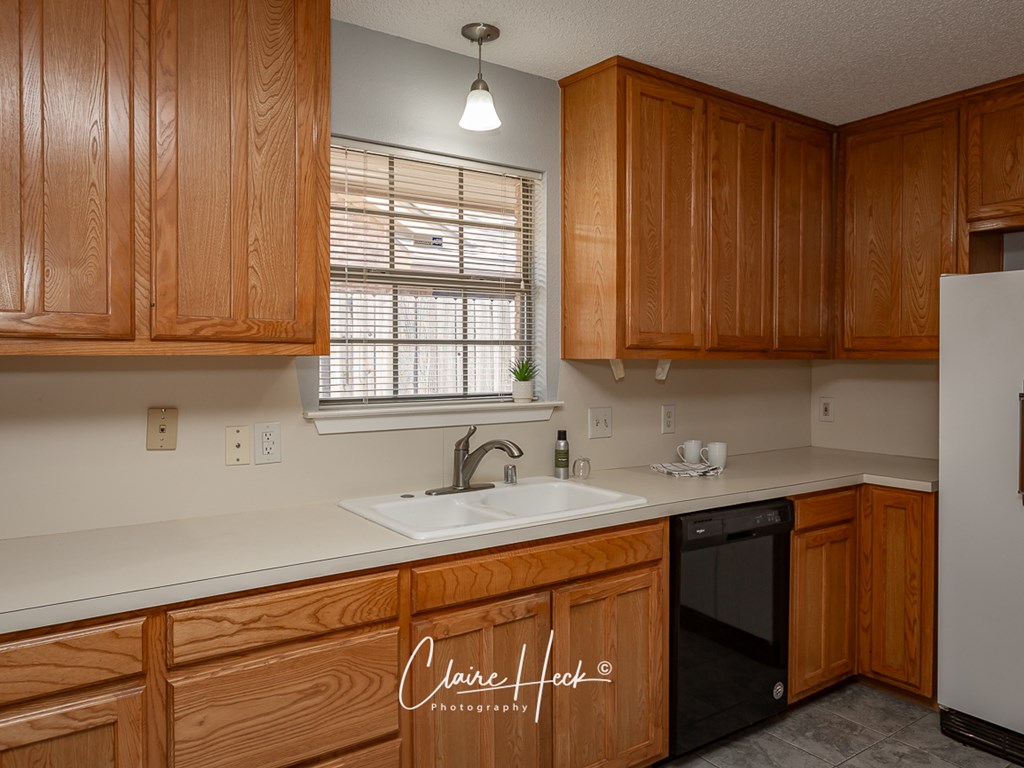 2105 Westwind Dr, Midland, Texas image 5