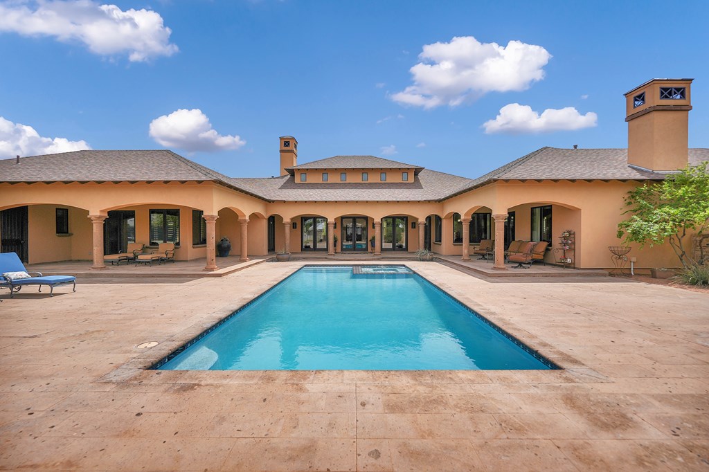 2304 Texland Circle, Midland, Texas image 8