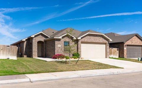 Homes For Sale - 2207 Raleigh Point Drive<br/> Midland County, Midland, TX 79707