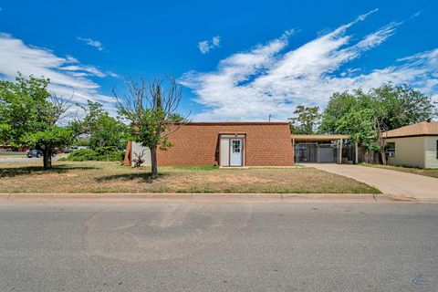 Homes For Rent - 1707 College Ave<br/> Midland, TX 79701