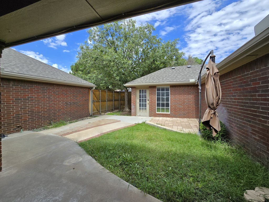 2112 Bradford Court, Midland, Texas image 32