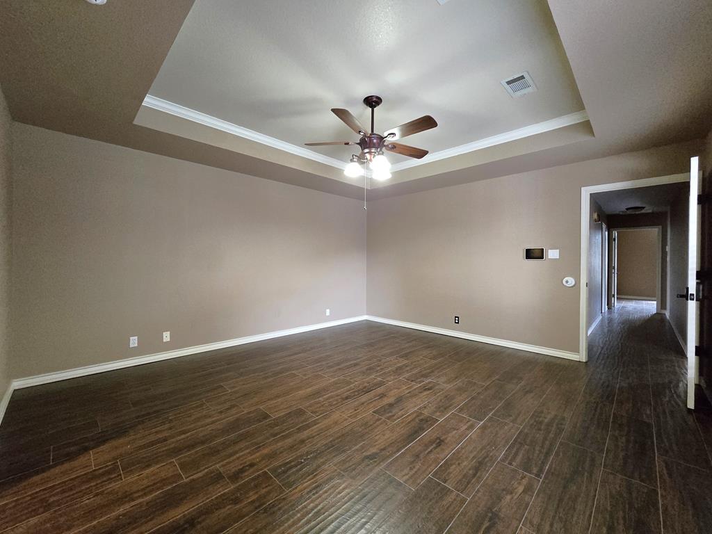 2112 Bradford Court, Midland, Texas image 12