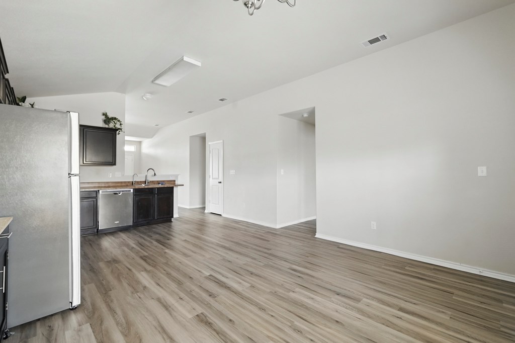 1008 Shea Lane, Midland, Texas image 13
