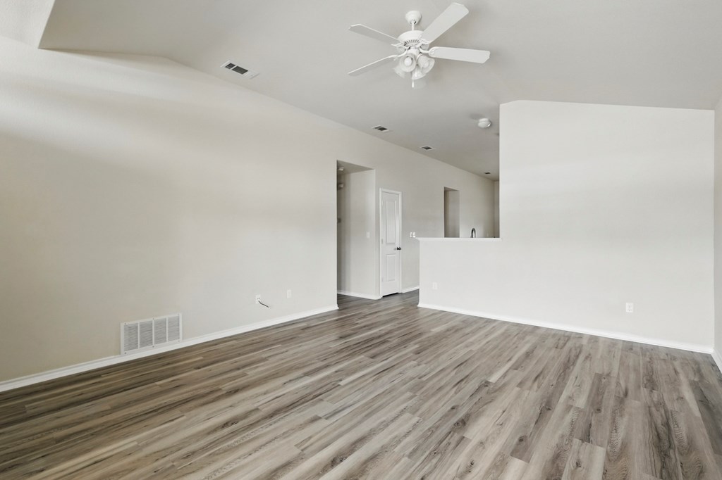 1008 Shea Lane, Midland, Texas image 6
