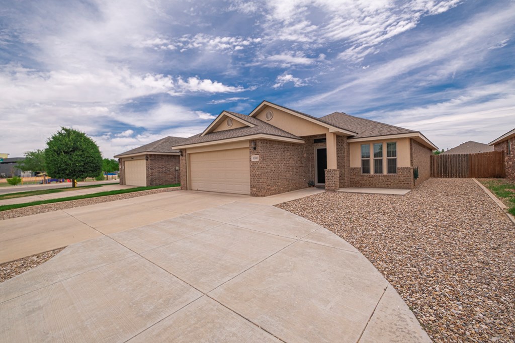 1008 Shea Lane, Midland, Texas image 3