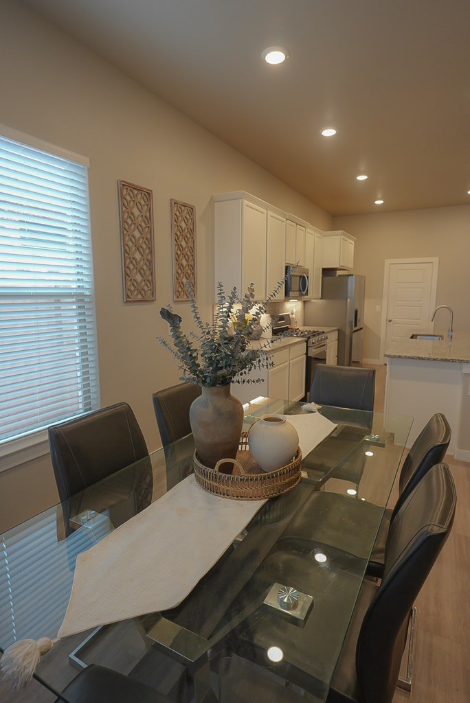 2615 Hazel Ln, Midland, Texas image 9