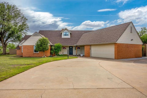 Homes For Sale - 2904 Parkway Rd<br/> Big Spring, TX 79720