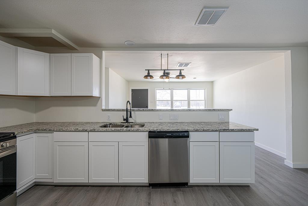 4604 Versailles Dr, Midland, Texas image 13