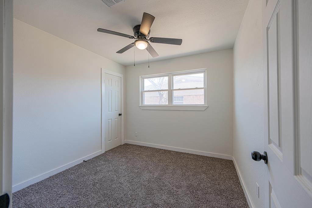 4604 Versailles Dr, Midland, Texas image 40