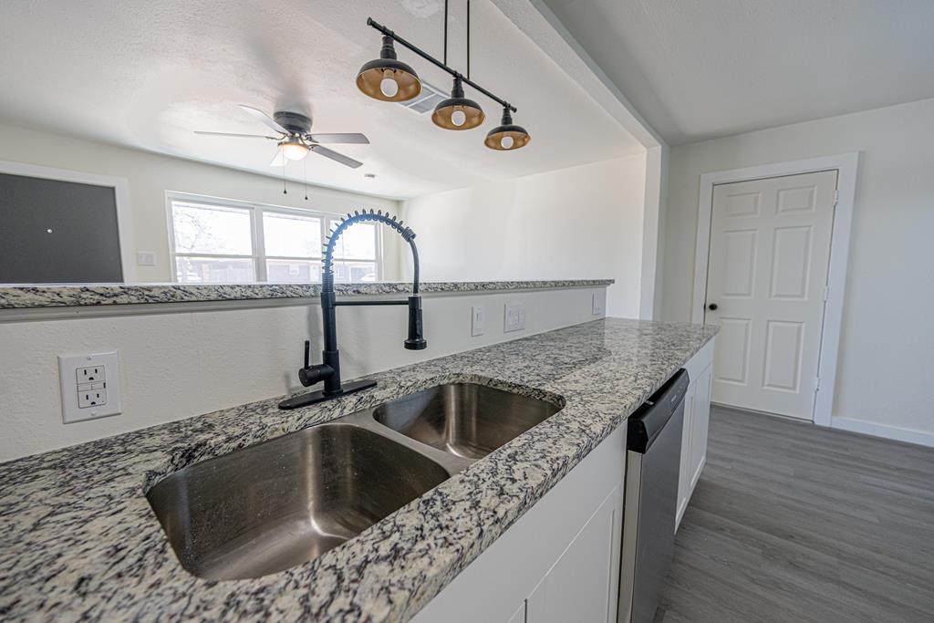 4604 Versailles Dr, Midland, Texas image 7