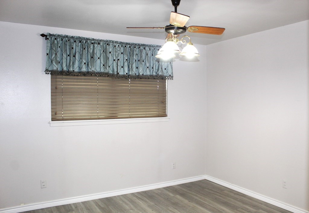 307 S Summit St, Fort Stockton, Texas image 42