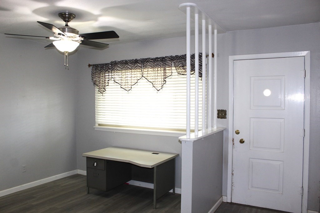 307 S Summit St, Fort Stockton, Texas image 36