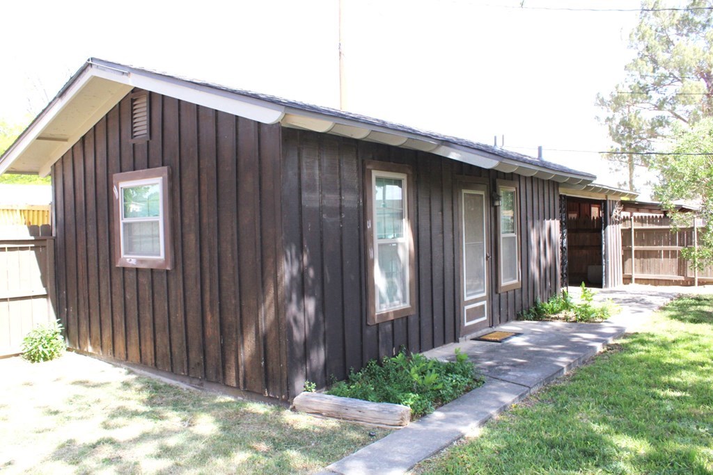 307 S Summit St, Fort Stockton, Texas image 30