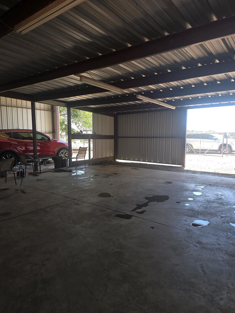 3007 S County Rd 1207, Midland, Texas image 1