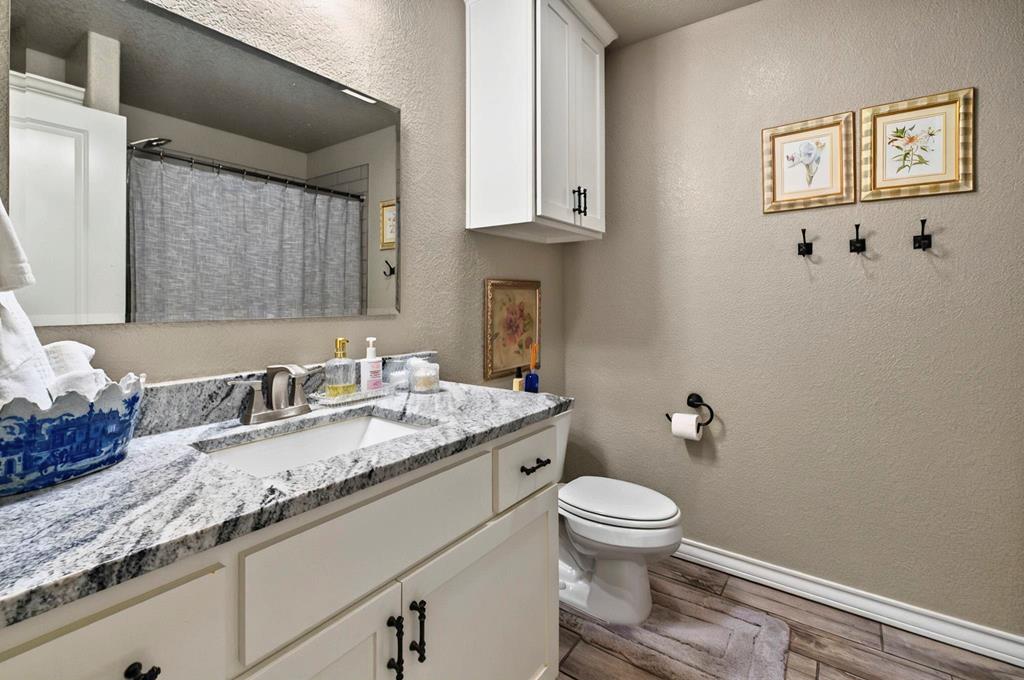 470 Pr 201f, Seminole, Texas image 33