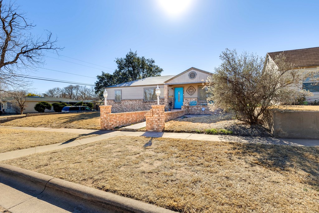 801 W 16th St, Big Spring, Texas image 3