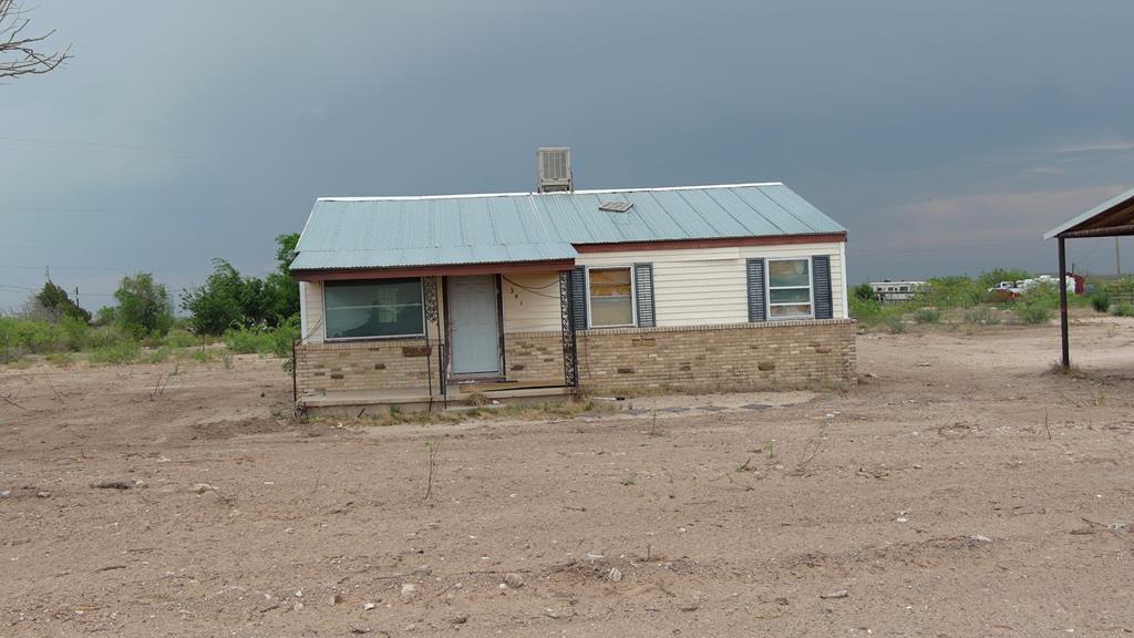 341 Bass St, Crane, Texas image 2
