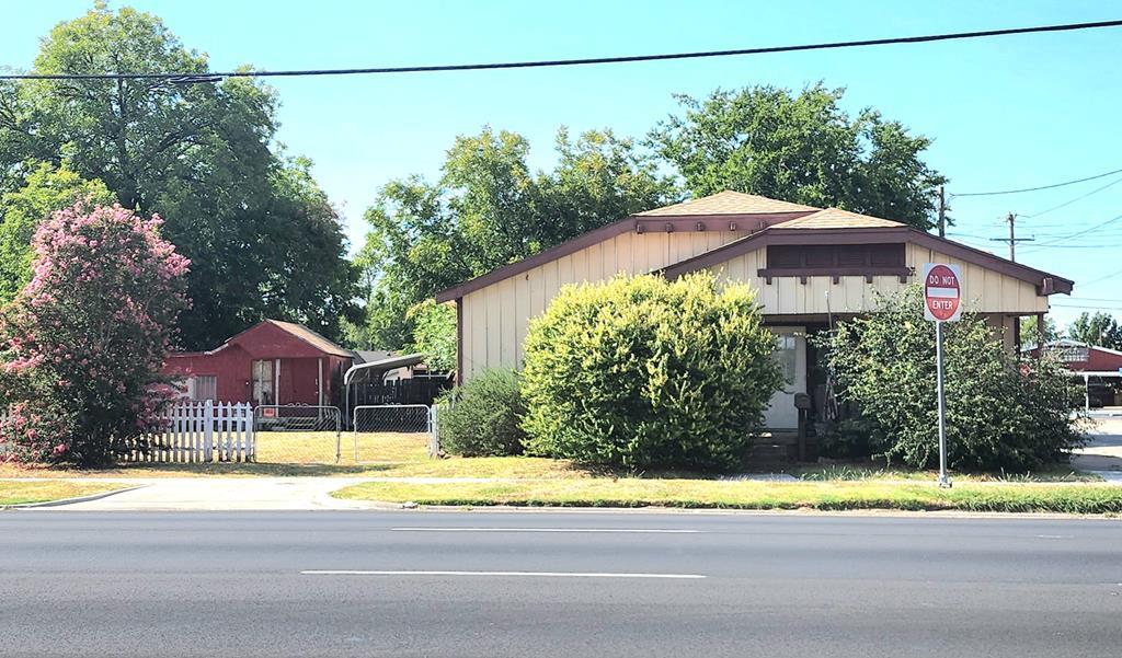315 Hubbard St, Mineral Wells, Texas image 32