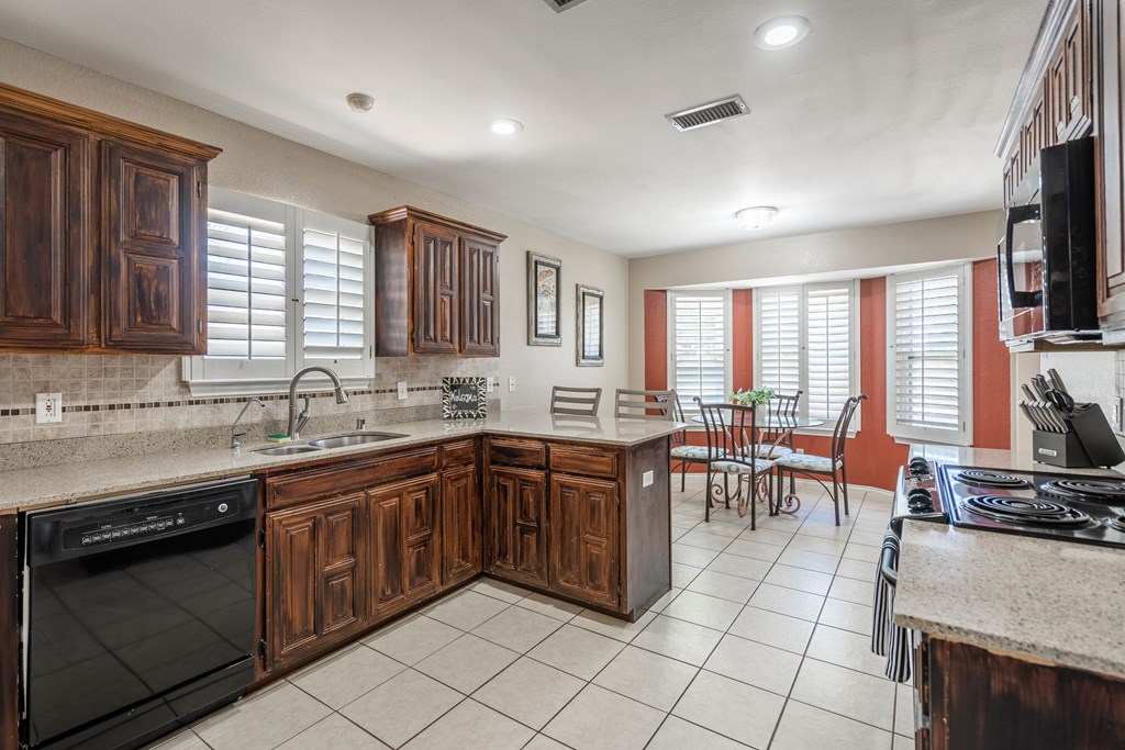 6100 Oriole Dr, Midland, Texas image 18