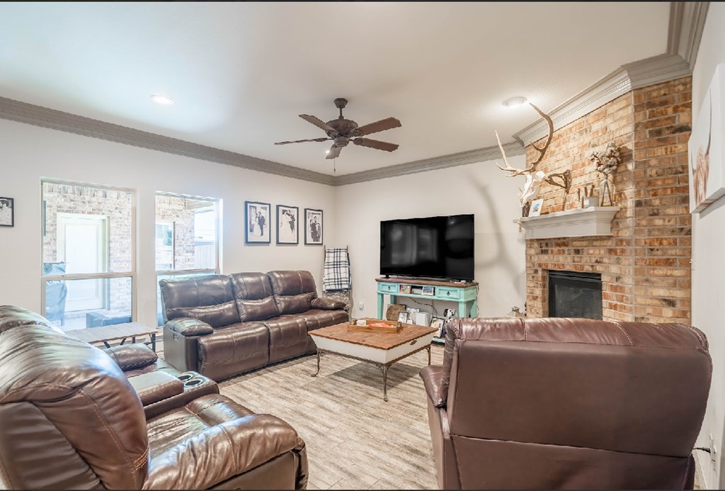 4402 Guadalupe St, Midland, Texas image 3