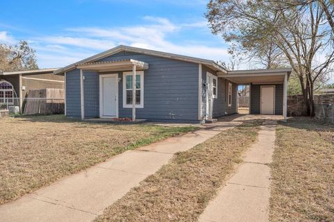 Homes For Sale - 1200 Mulberry<br/> Big Spring, TX 79720