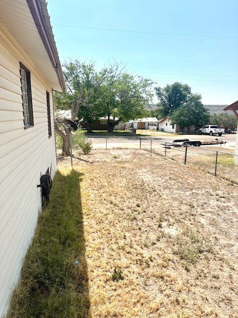 312 E Kerr St, Sanderson, Texas image 13