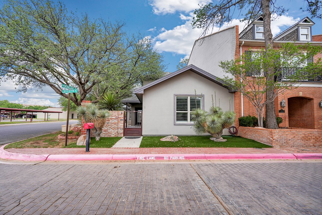 1 Lafayette Place, Midland, Texas image 2