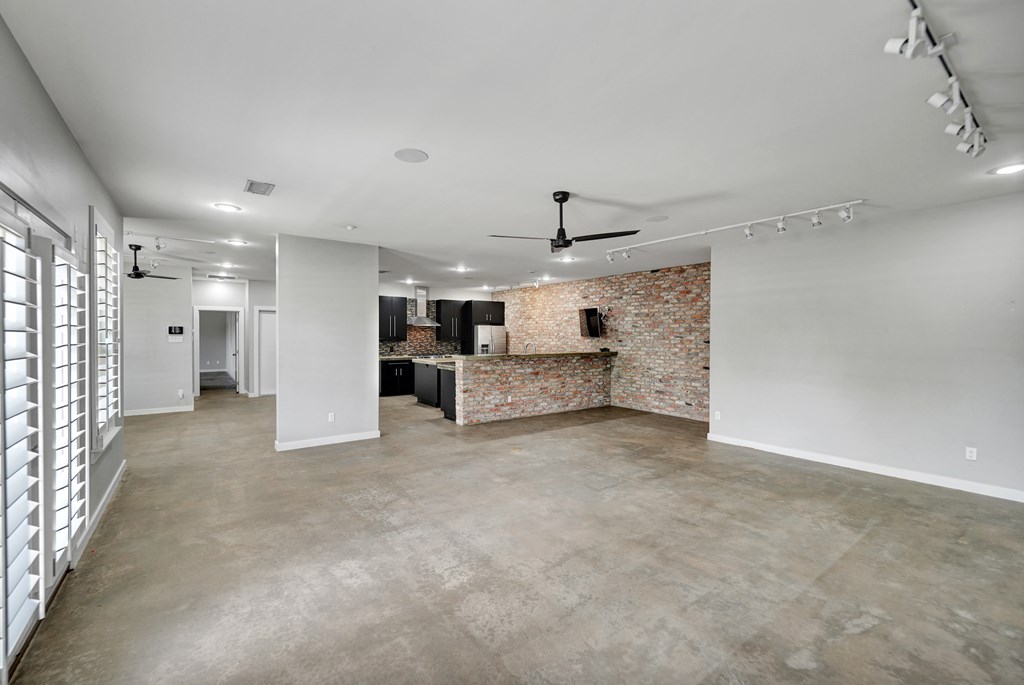 1 Lafayette Place, Midland, Texas image 10
