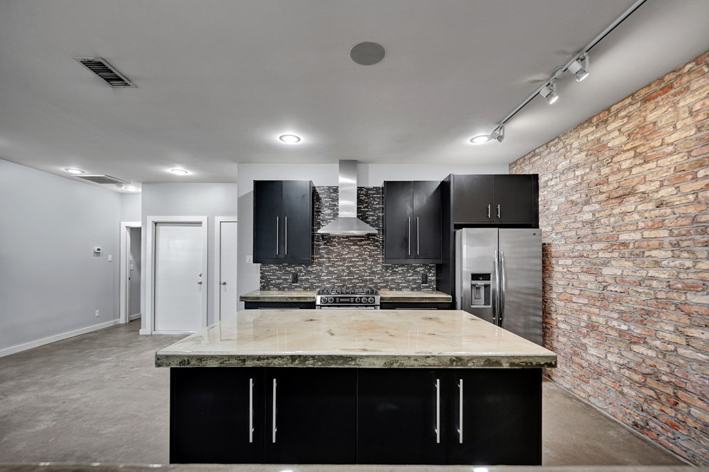 1 Lafayette Place, Midland, Texas image 13