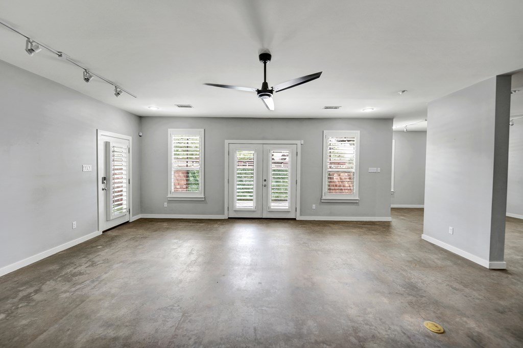 1 Lafayette Place, Midland, Texas image 9