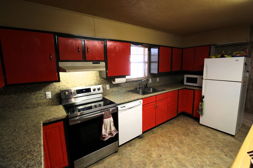 905 Lcr 311, Colorado City, Texas image 32