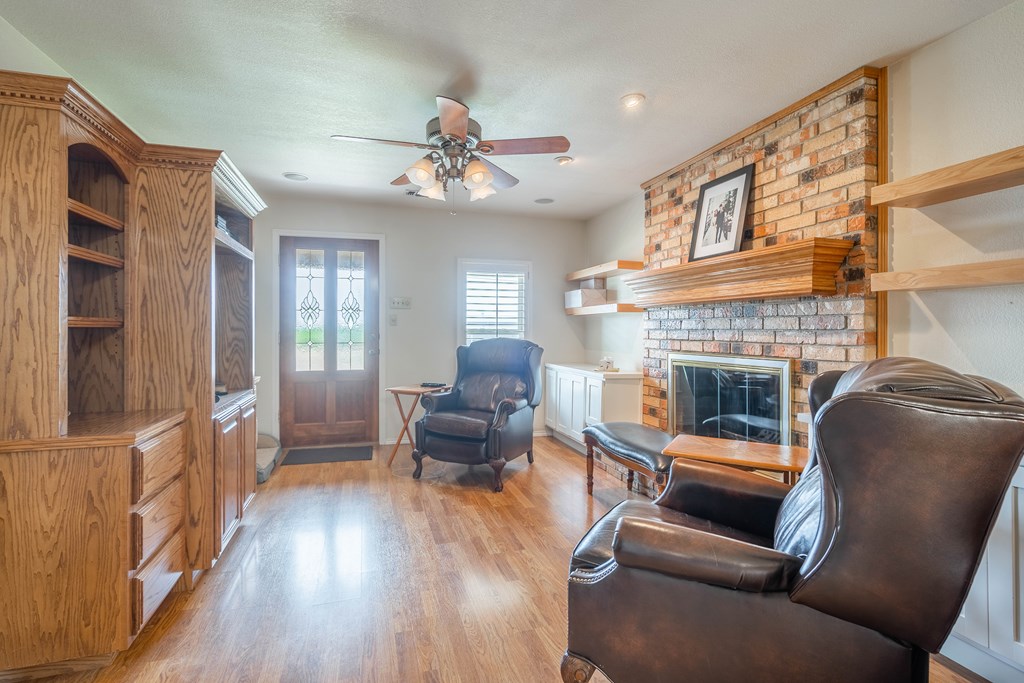 1211 W County Rd 125, Midland, Texas image 7