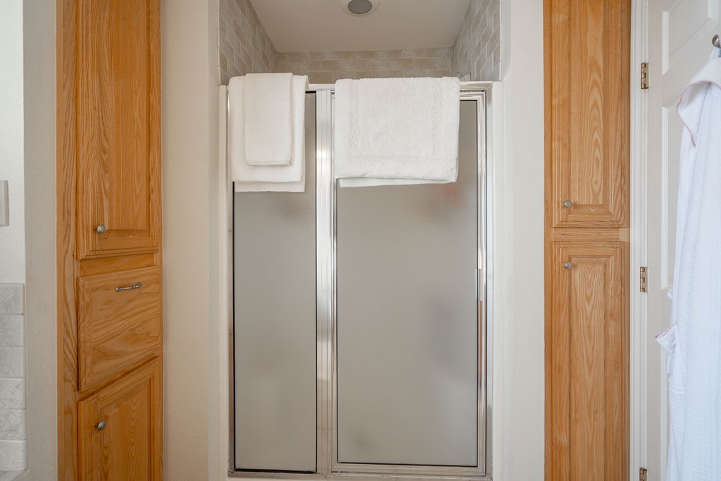 1211 W County Rd 125, Midland, Texas image 15
