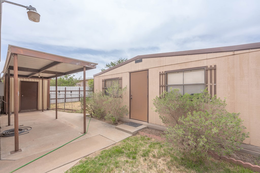 1211 W County Rd 125, Midland, Texas image 30